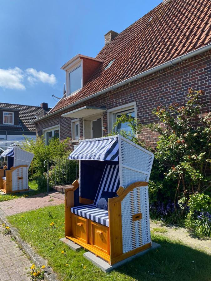 Deichhuette Norddeich Bed & Breakfast Exterior photo